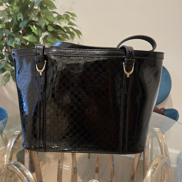 Authentic Gucci Patent Microguccissima Nice Tote In Black. Preowned Excellent - Picture 9 of 9